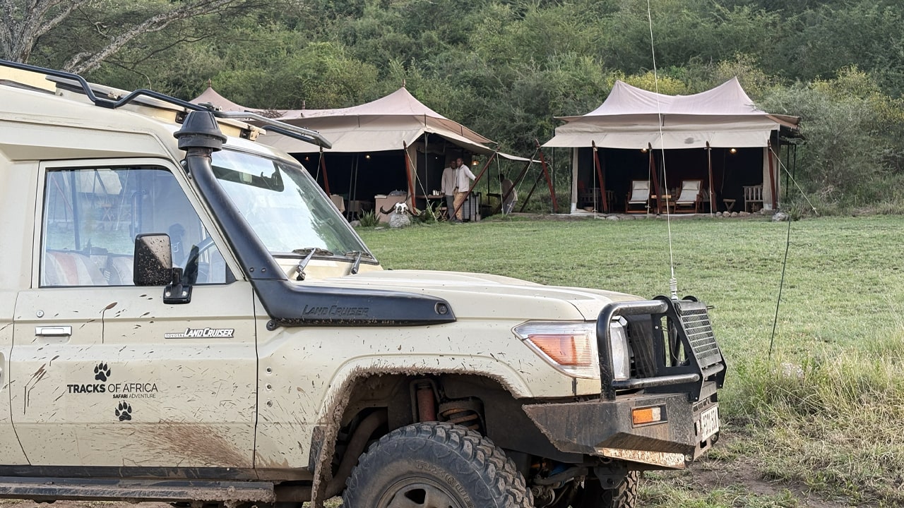 Quando andare in Tanzania per un Safari - Toyota Land Cruiser 4x4 di Tracks of Africa